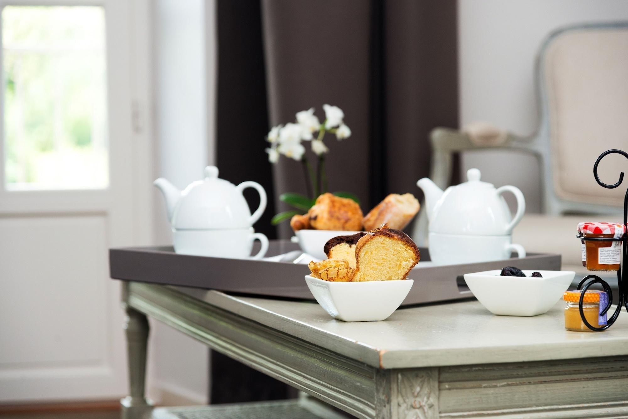 Le Germinal Hotel Cesson-Sévigné Екстериор снимка