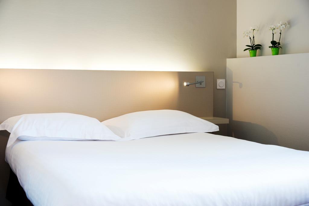 Le Germinal Hotel Cesson-Sévigné Екстериор снимка